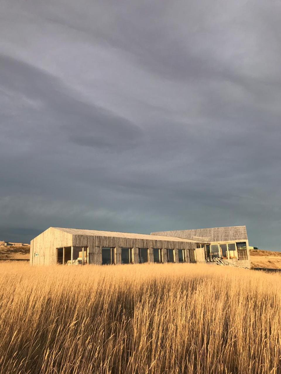 Hotel Simple Patagonia プエルト・ナタレス エクステリア 写真
